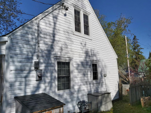 May-23-20-Viyl-Siding-Cleanup-4