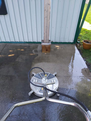 May-31-20-Cement-Patio-Cleanup-4