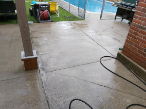 May-31-20-Cement-Patio-Cleanup-5