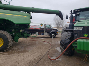 Nov-22-20-Farm-Equipment-Wash-Day-1